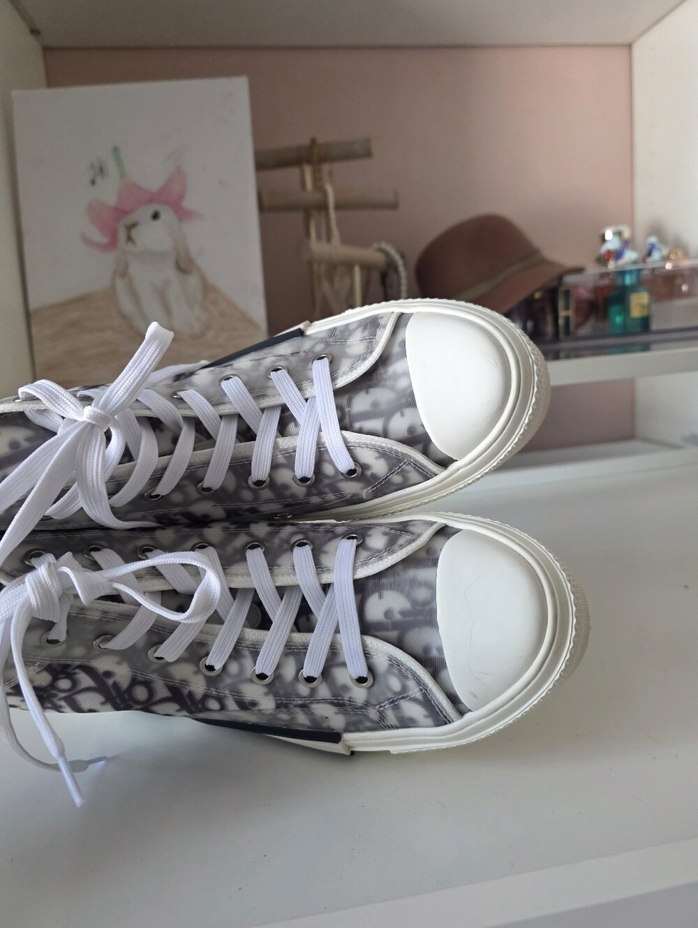 Dior White and Grey Patterned Lace-Up Sneakers - Picture 3 of 8